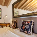 Il Sogno Del Pittore By Interhome Guardistallo